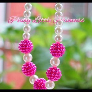 Girls Princess Fashion Pearl Necklace ~ Fuchsia